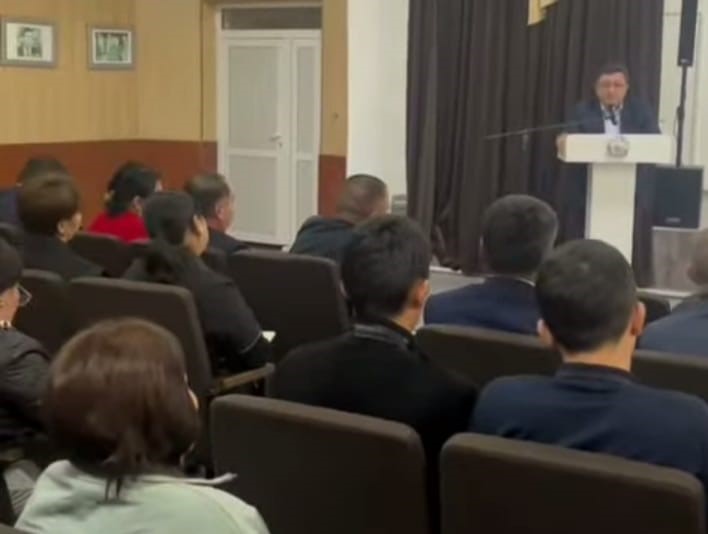 Отырар ауданы Шәуілдір ауылы Ө. Жәнібеков атындағы нөмері 4 лицей—интернаты.
