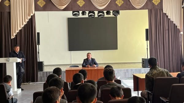&quot;Құқық бұзушылықтың алдын- алу&quot; тақырыбында 8-11 сынып оқушыларына жиналыс өткізілді. 