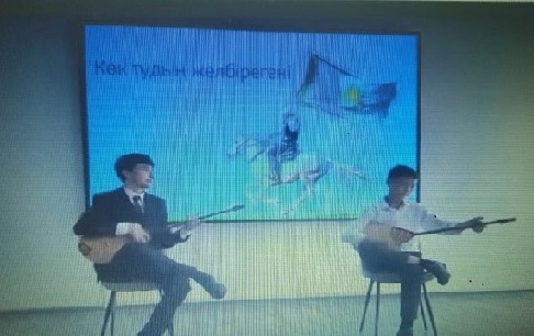 «Көк тудың желбірегені» атты мектепшілік ақындар айтысы өткізілді
