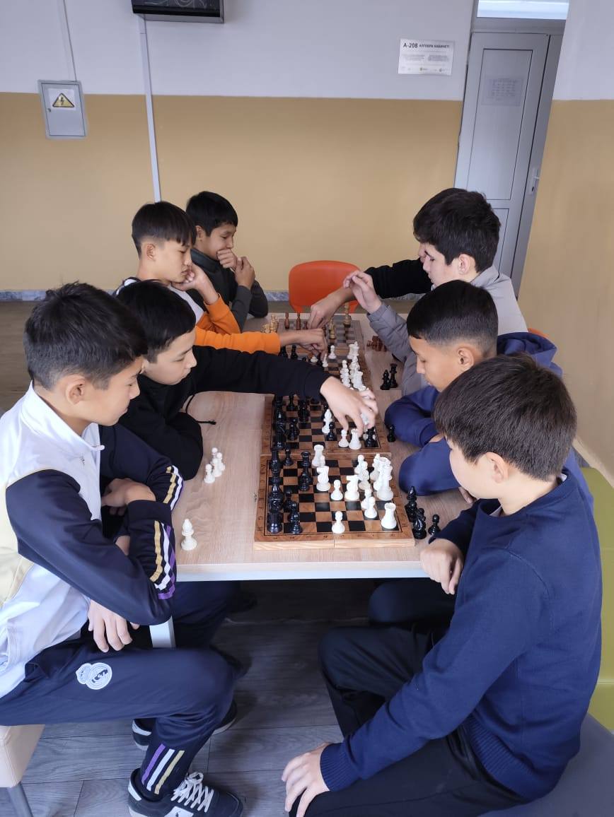 Шахмат — адамның ой әлемін кеңейтетін, логика мен парасаттың тоғысқан мектебі.