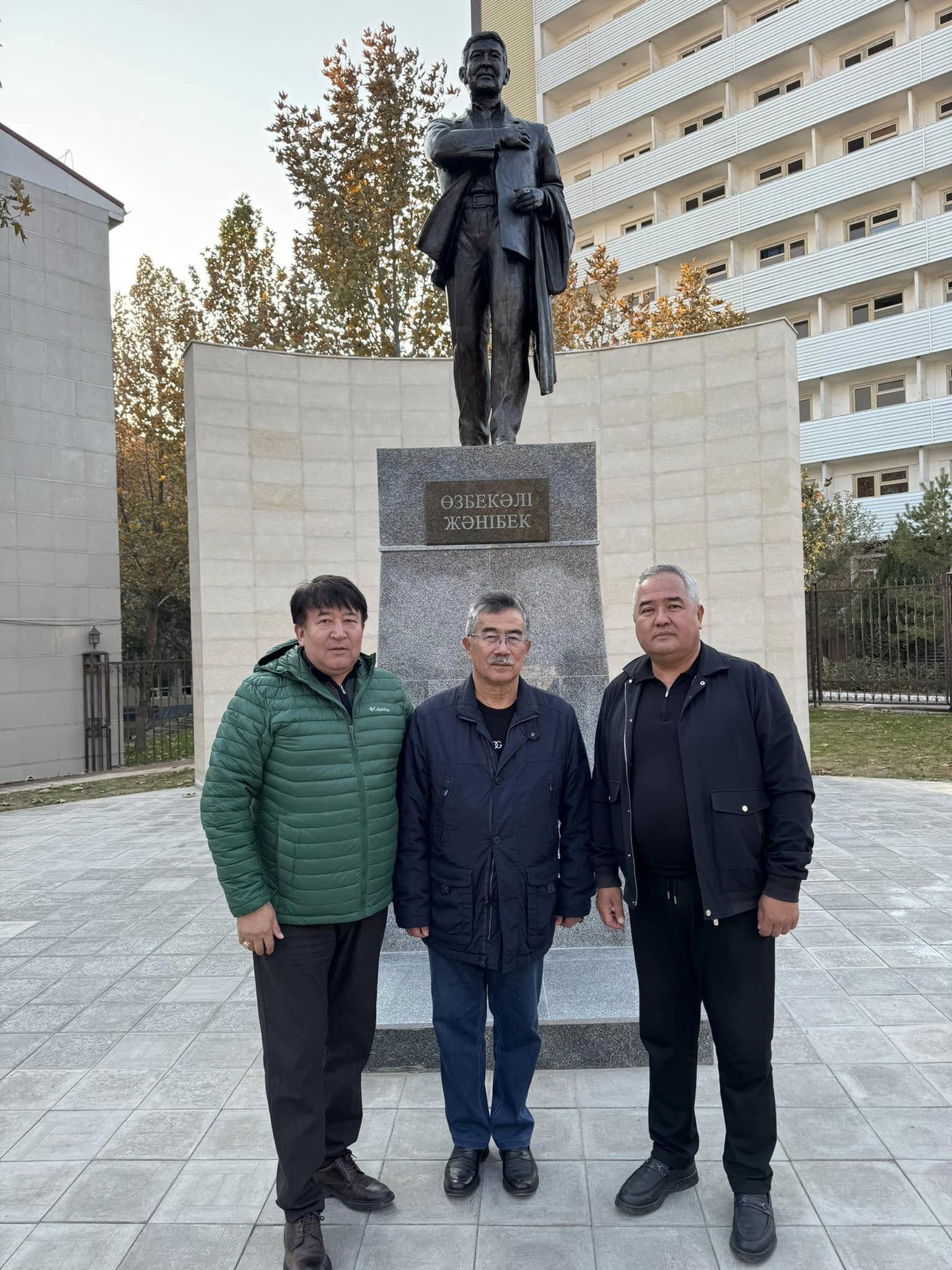 ҚАЗАҚТЫҢ ӨЗ-АҒАСЫ ӨЗ ТҰҒЫРЫНА ШЫҚТЫ…