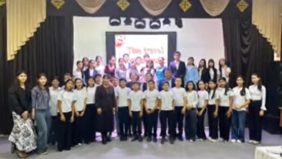 Ағылшын тілі апталығы барысында "Time travel through music" атты іс шара өтті.